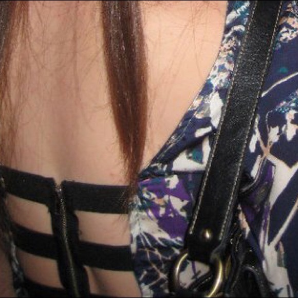 Dress - Picture 3 of 4